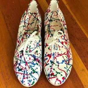 Tender tootsies paint splatter shoes, size 8